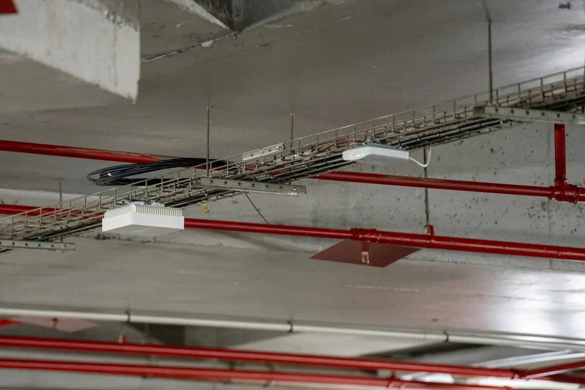 Cable tray installation